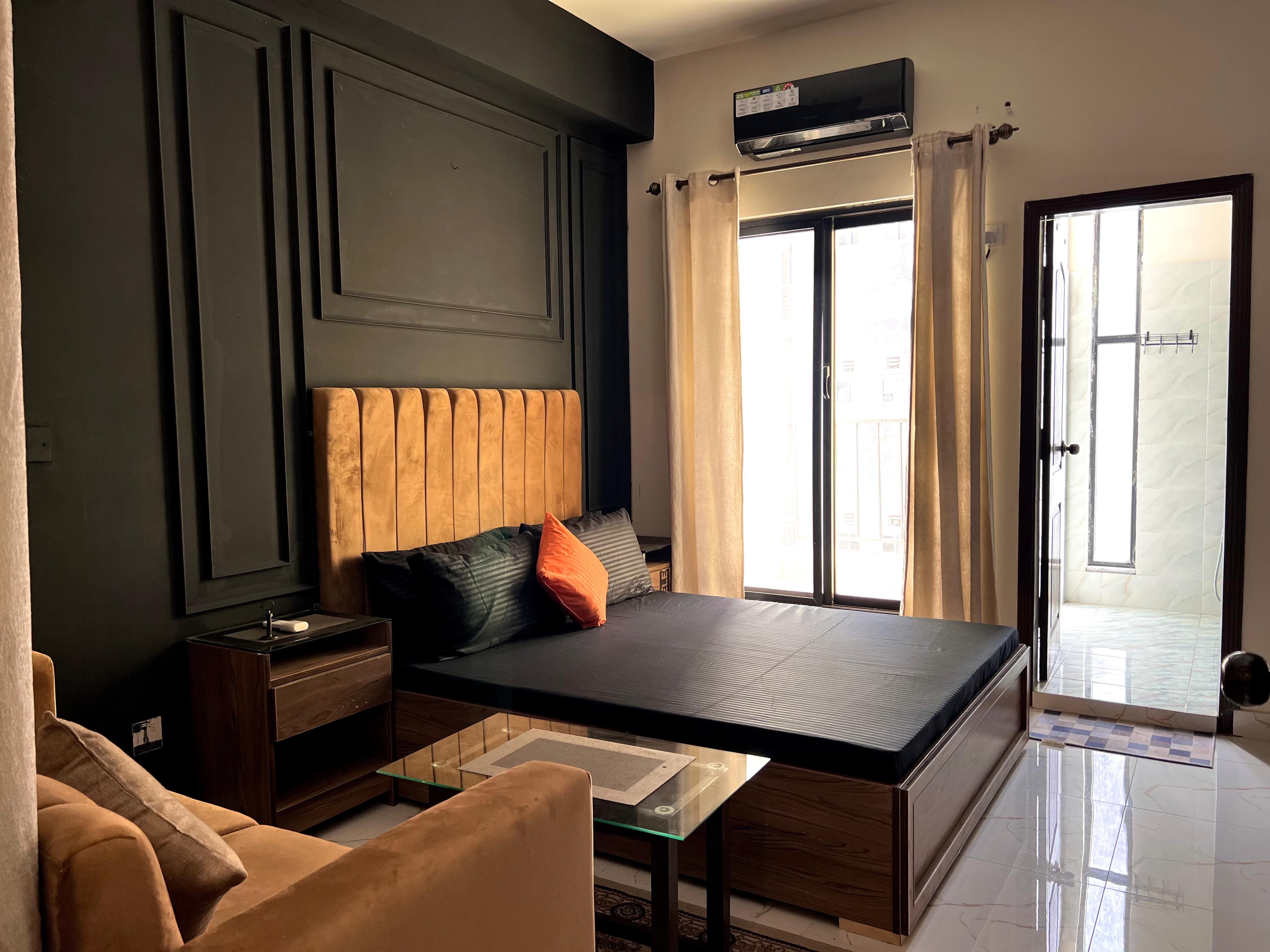 Suite 5